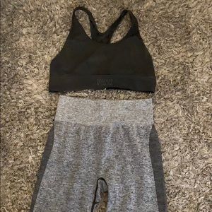 VS Pink Seamless Contour Leggings Bra Set